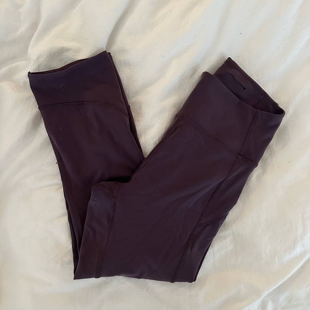 Lululemon Purple Cropped Leggings